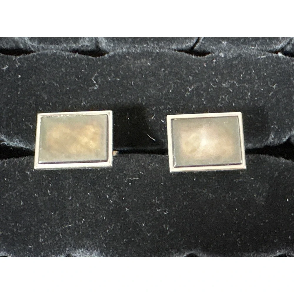 Vintage Swank Mens Rectangular Silver Tone Smokey Gray Stone Inlay Cufflinks